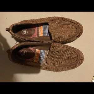 The Sak Gold Moccasins~~ Woman’s Size 10